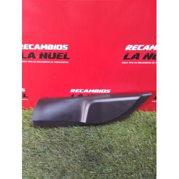 Recambio de moldura para citroën jumpy iii furgoneta (v_) 1.5 bluehdi 120 referencia OEM IAM 98089935  