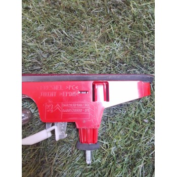 Recambio de luz central de freno para opel combo furgoneta/monovolumen (k9) 1.5 d referencia OEM IAM 9682830180  