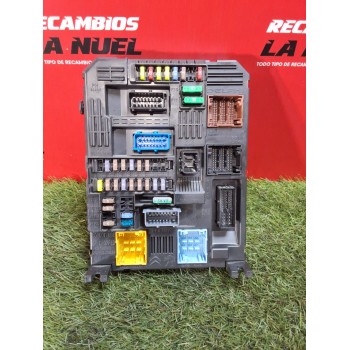 CAJA RELES / FUSIBLES 9819851280 