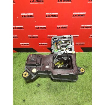 Recambio de deposito ad blue para opel combo furgoneta/monovolumen (k9) 1.5 d referencia OEM IAM 9817601880 P1012340 