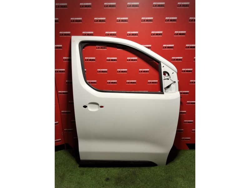 Recambio de puerta delantero derecho para citroën jumpy iii furgoneta (v_) 1.5 bluehdi 120 referencia OEM IAM 9853308880  