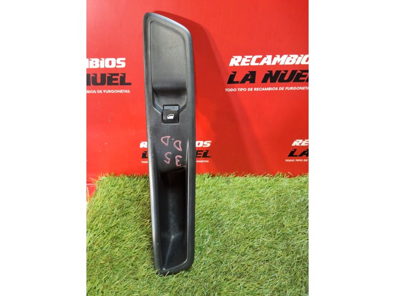 Recambio de mando elevalunas delantero derecho para citroën jumpy iii furgoneta (v_) 1.5 bluehdi 120 referencia OEM IAM 98091802