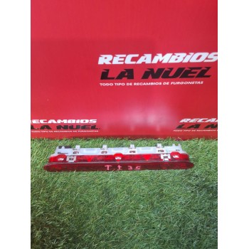 Recambio de luz trasera central techo para citroën jumpy iii furgoneta (v_) 1.5 bluehdi 120 referencia OEM IAM 9811325980  