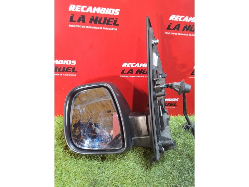 Recambio de retrovisor izquierdo para citroën jumpy iii furgoneta (v_) 1.5 bluehdi 120 referencia OEM IAM   
