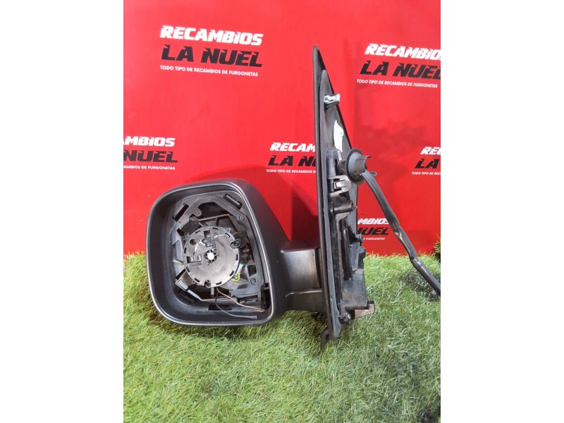 Recambio de retrovisor izquierdo para citroën jumpy iii furgoneta (v_) 1.5 bluehdi 120 referencia OEM IAM 98155884XT  