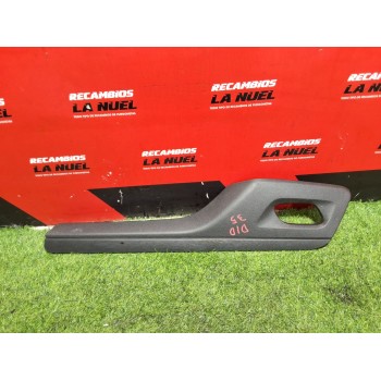 PLASTICO INTERIOR PUERTA DELANTERA DERECHA 98091768ZD 