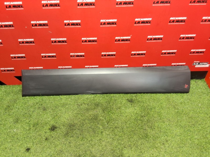Recambio de moldura lateral izquierda para ford transit v363 furgoneta (fcd, fdd) 2.0 ecoblue referencia OEM IAM BK31V254A17AG  