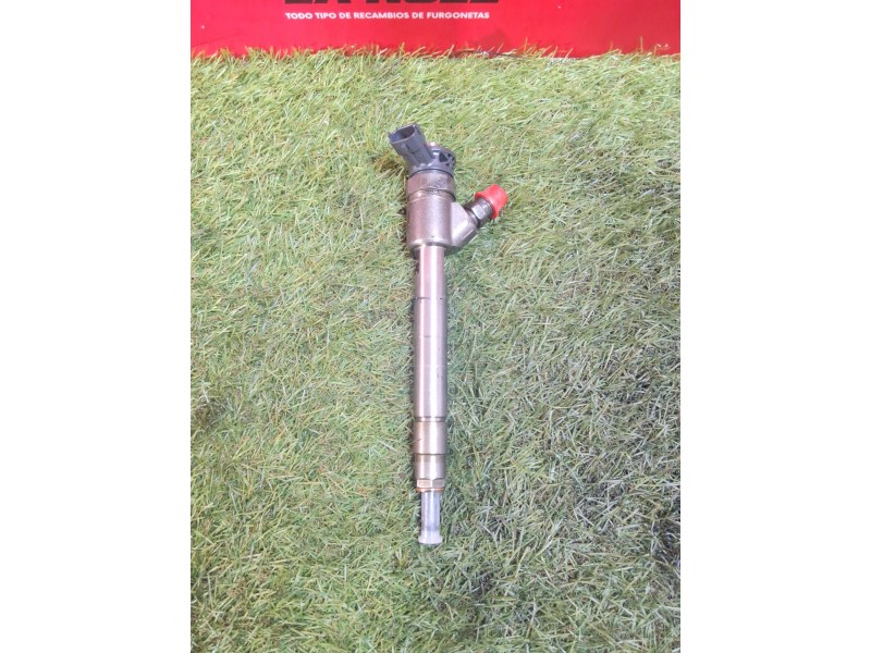 Recambio de inyector para citroën jumpy iii furgoneta (v_) 1.5 bluehdi 120 referencia OEM IAM 9828959880  