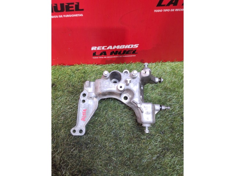 Recambio de soporte alternador para citroën jumpy iii furgoneta (v_) 1.5 bluehdi 120 referencia OEM IAM 9808696680  
