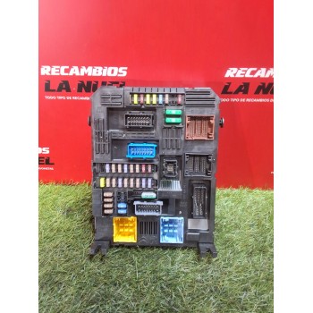 CAJA RELES / FUSIBLES 9845141280 