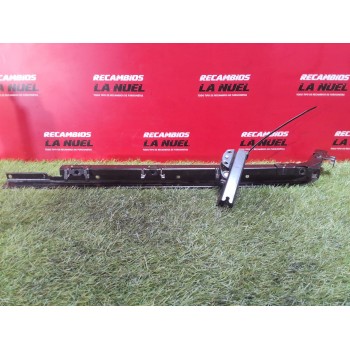 Recambio de soporte / guia puerta corredera para peugeot partner furgoneta/monovolumen (k9) 1.5 bluehdi 100 referencia OEM IAM 9