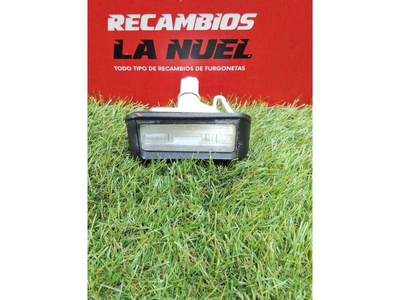 Recambio de luz matricula y camara trasera para citroën jumpy furgón control m blue-hdi fap referencia OEM IAM 9683421680  