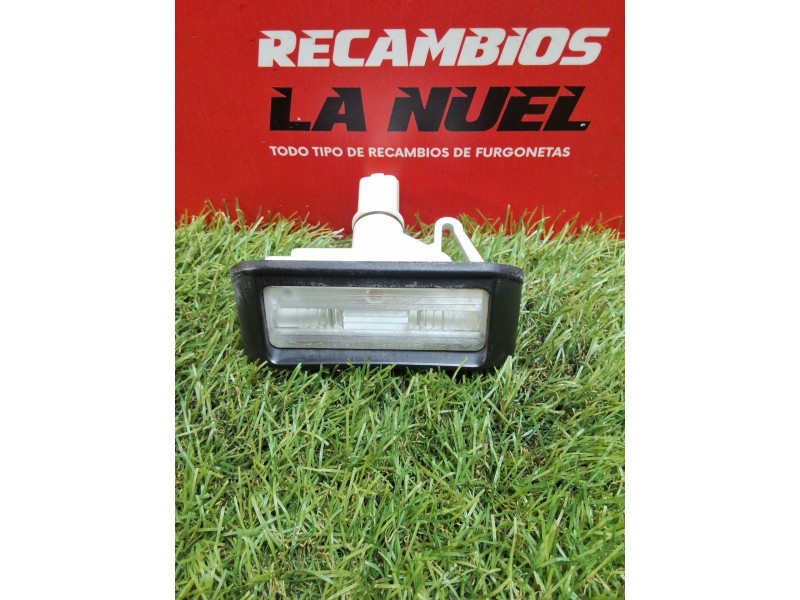 Recambio de luz matricula y camara trasera para citroën jumpy furgón control m blue-hdi fap referencia OEM IAM 9683421680  