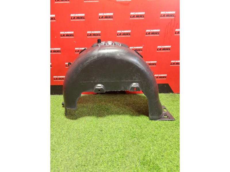 Recambio de paso de rueda trasero derecho para citroën jumpy iii furgoneta (v_) 1.5 bluehdi 120 referencia OEM IAM 9810967880  