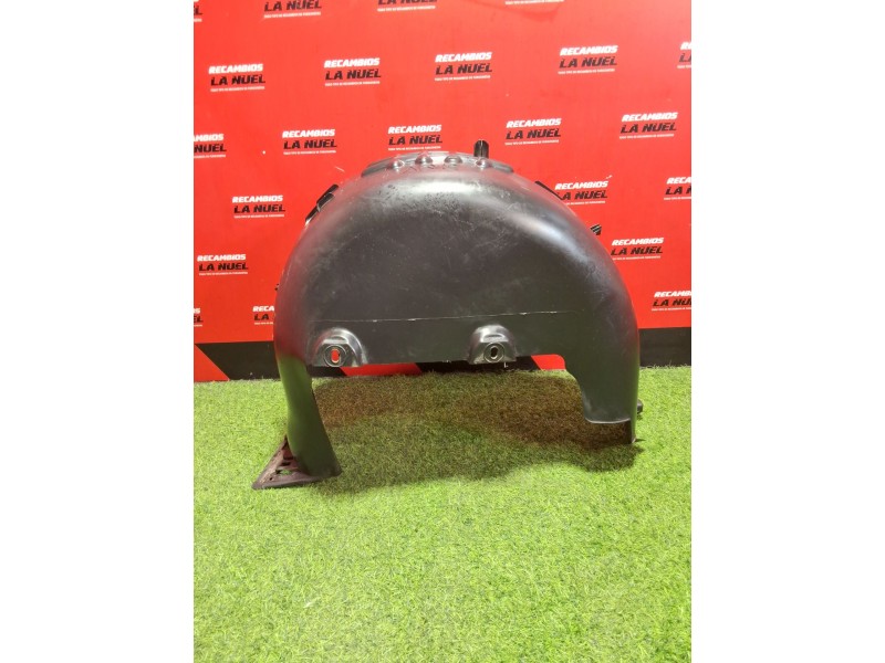 Recambio de paso de rueda trasero izquierdo para citroën jumpy iii furgoneta (v_) 1.5 bluehdi 120 referencia OEM IAM 9810967980 