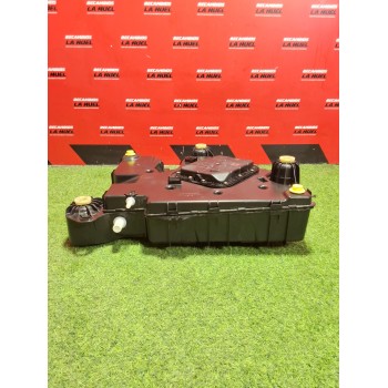 Recambio de deposito adblue para citroën jumpy furgón control m blue-hdi fap referencia OEM IAM 9822257280 9818748180 P1001375