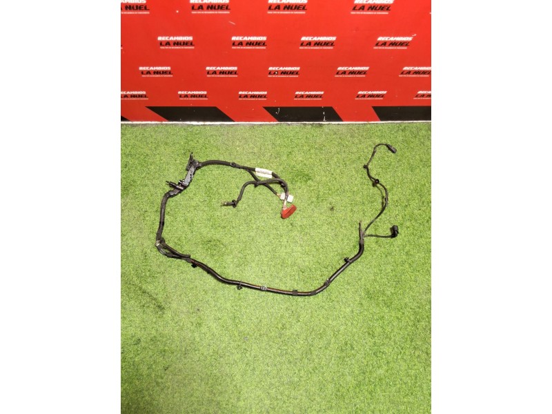 Recambio de cable positivo bateria para peugeot peugeot partnert yh01 referencia OEM IAM 9815735680  