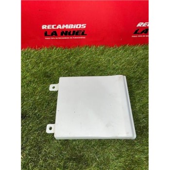 Recambio de tapa exterior combustible para renault trafic iii furgón (06.2014) m9r z7 referencia OEM IAM 788284942R  