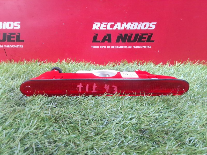 Recambio de luz central de freno para peugeot partner furgoneta/monovolumen (k9) 1.5 bluehdi 100 referencia OEM IAM 9682830180  