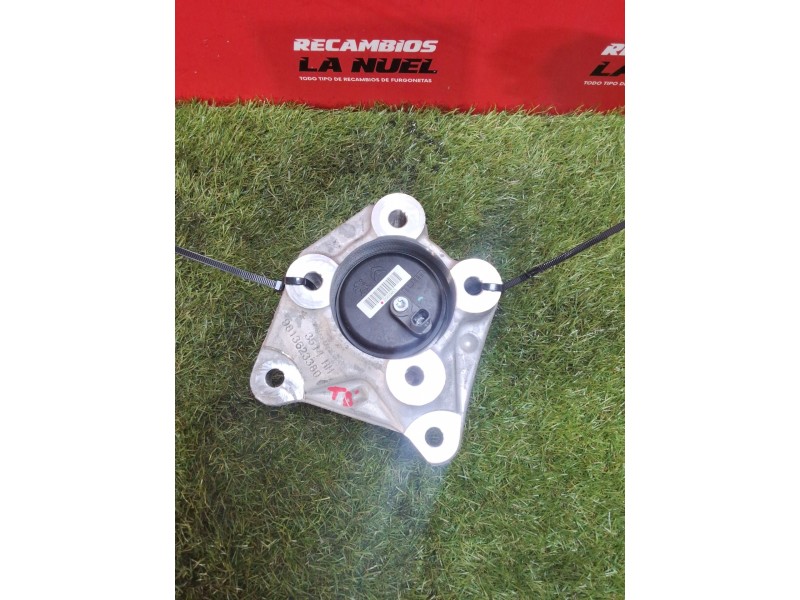 Recambio de buje trasero derecho para peugeot partner furgoneta/monovolumen (k9) 1.5 bluehdi 100 referencia OEM IAM 9813623380  