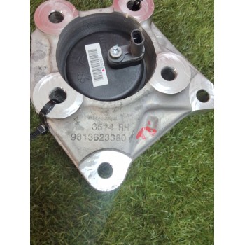 Recambio de buje trasero derecho para peugeot partner furgoneta/monovolumen (k9) 1.5 bluehdi 100 referencia OEM IAM 9813623380  