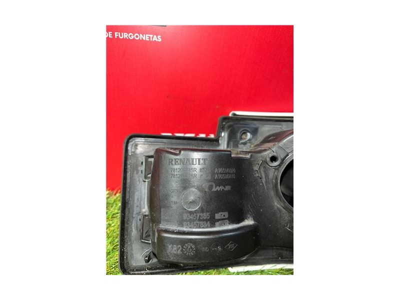 Recambio de tapa exterior combustible para renault trafic iii furgón (06.2014) m9r z7 referencia OEM IAM 781209835R  