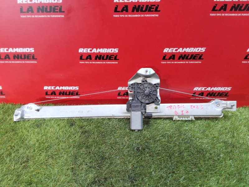 Recambio de mecanismo elevalunas delantero izquierdo para renault trafic iii furgón m9r z7 referencia OEM IAM 807210974R 9386765