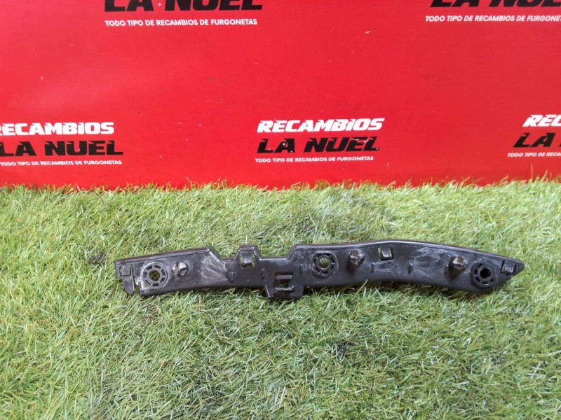 Recambio de soporte faro izquierdo para peugeot partner furgoneta/monovolumen (k9) 1.5 bluehdi 100 referencia OEM IAM 9821847480