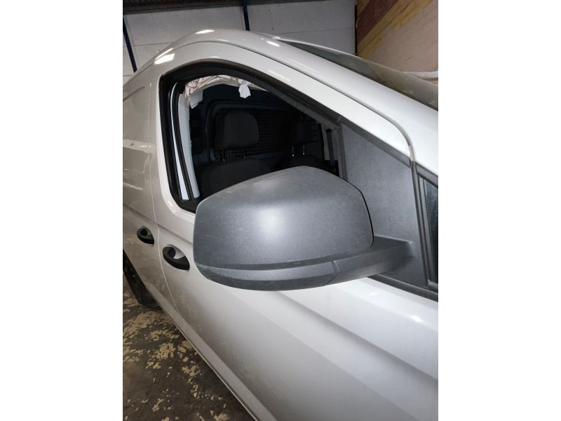 Recambio de retrovisor electrico derecho para volkswagen caddy v furgoneta/monovolumen (sba, sbh) 2.0 tdi bmt referencia OEM IAM
