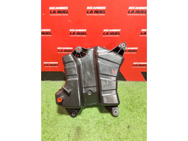 Recambio de deposito adblue para ford transit courier b460 furgoneta/monovolumen 1.5 ecoblue referencia OEM IAM R2X65J228A  