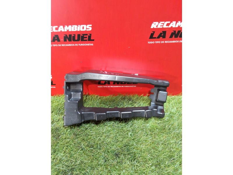 Recambio de soporte paragolpes trasero izquierdo para peugeot partner furgoneta/monovolumen (k9) 1.5 bluehdi 100 referencia OEM 