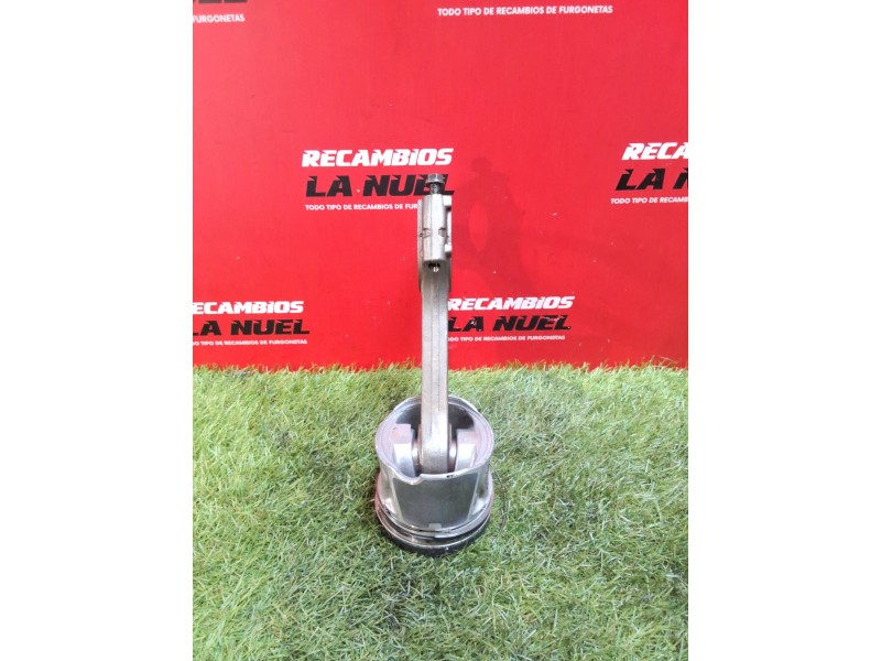 Recambio de piston para renault master iii furgoneta (fv) 2.3 dci 125 fwd (fv0c, fv0d, fv0g, fv0h, fv0j, fv0k) referencia OEM IA