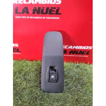 MANDO ELEVALUNAS DELANTERO DERECHO 07356765190 