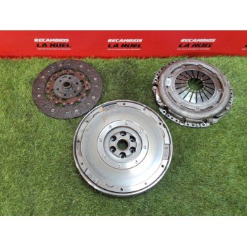 Recambio de kit embrague para ford transit courier b460 furgoneta/monovolumen 1.5 ecoblue referencia OEM IAM FM517550AB FM516477