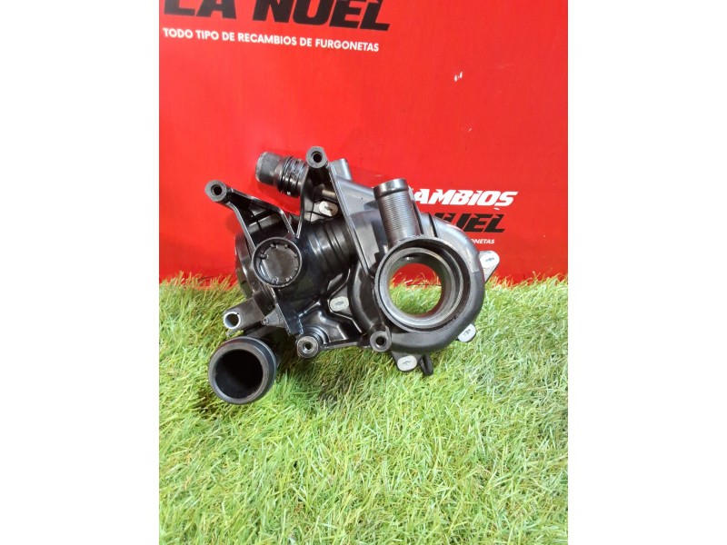 Recambio de bomba agua para peugeot partner furgoneta/monovolumen (k9) 1.5 bluehdi 100 referencia OEM IAM 9836834880  