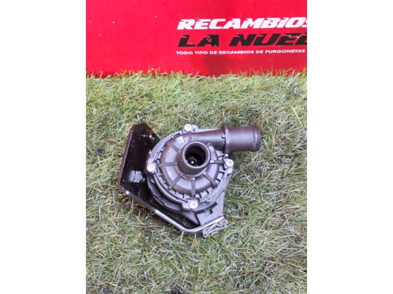 Recambio de bomba agua para volkswagen caddy v furgoneta/monovolumen (sba, sbh) 2.0 tdi bmt referencia OEM IAM 0392023420  