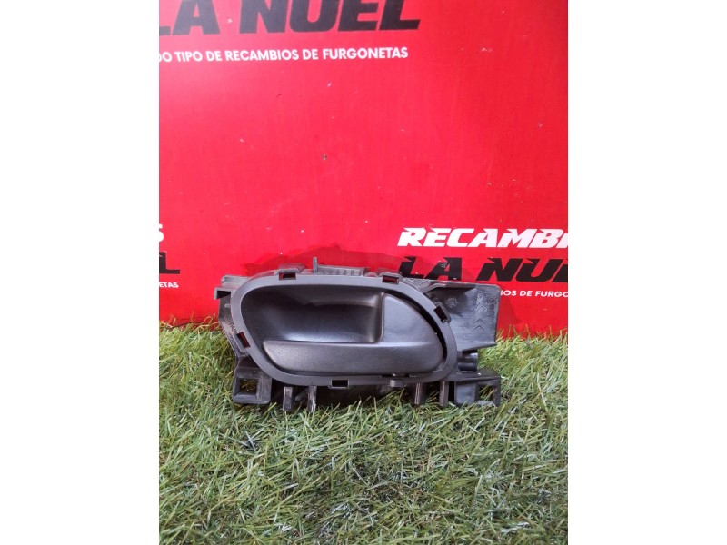 Recambio de maneta interior delantera derecha para peugeot expert furgoneta (v_) 2.0 bluehdi 120 referencia OEM IAM 96555514XT  