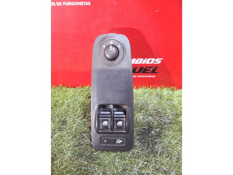 Recambio de mando elevalunas delantero izquierdo para fiat ducato furgoneta (250_) 180 multijet 2,3 d referencia OEM IAM 0735691