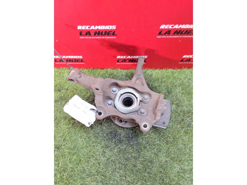 Recambio de buje delantero derecho para renault trafic iii furgón m9r z7 referencia OEM IAM 402027125R 8200630533 