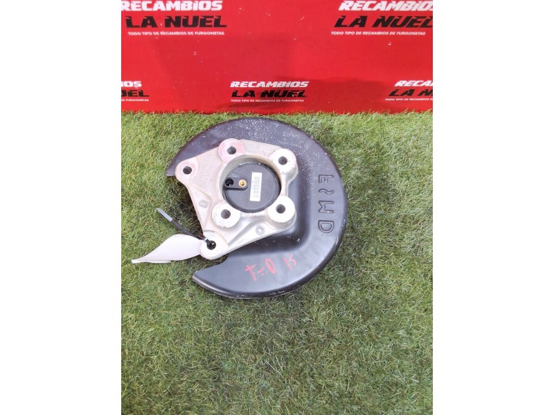 Recambio de mangueta trasera derecha para peugeot rifter active standard blue-hdi fap referencia OEM IAM 9813623380  