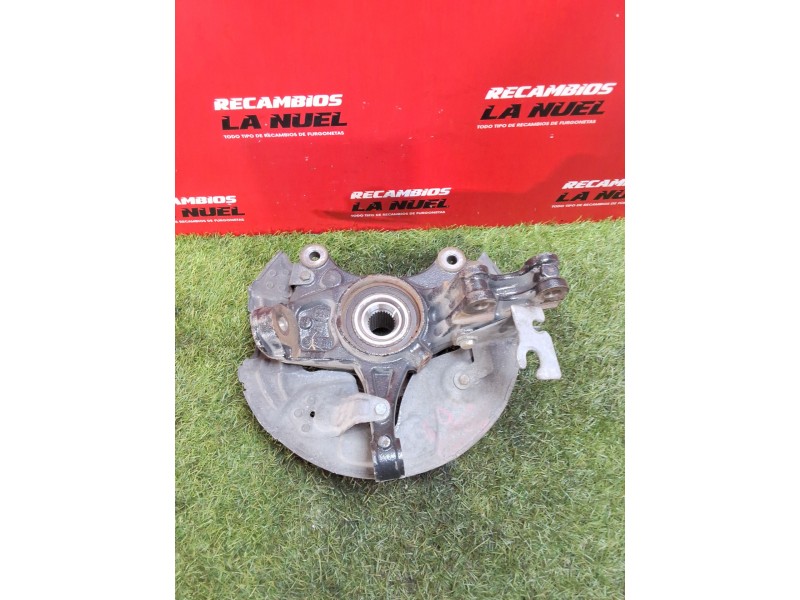 Recambio de buje delantero derecho para peugeot partner tepee yh01 referencia OEM IAM 1647857280  
