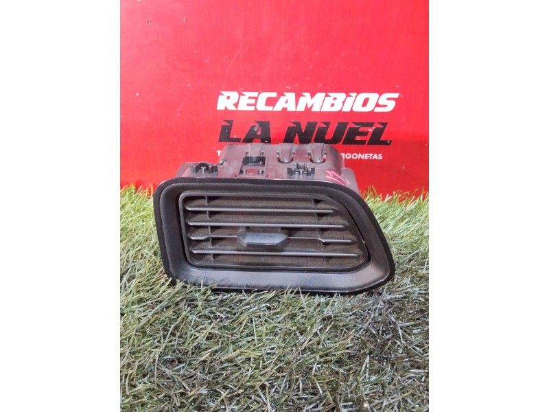 Recambio de aireador izquierdo para volkswagen caddy v furgoneta/monovolumen (sba, sbh) 2.0 tdi bmt referencia OEM IAM 687505442