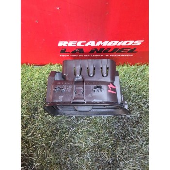 Recambio de aireador izquierdo para volkswagen caddy v furgoneta/monovolumen (sba, sbh) 2.0 tdi bmt referencia OEM IAM 687505442