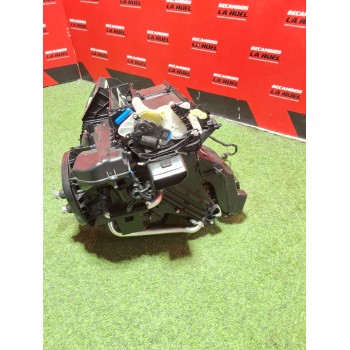 Recambio de caja climatizador para volkswagen caddy v furgoneta/monovolumen (sba, sbh) 2.0 tdi bmt referencia OEM IAM 5WB816002 