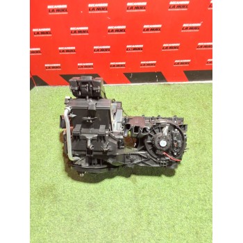 Recambio de caja climatizador para volkswagen caddy v furgoneta/monovolumen (sba, sbh) 2.0 tdi bmt referencia OEM IAM 5WB816002 