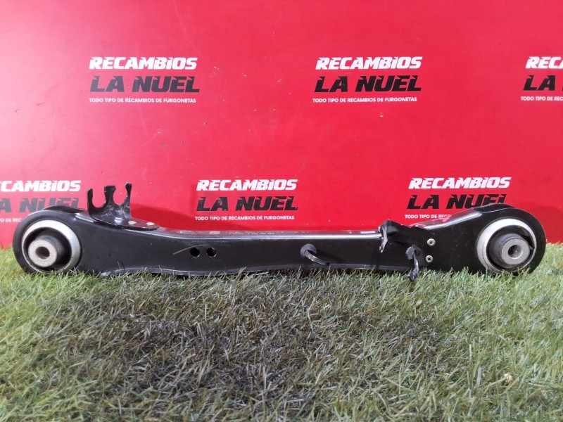 Recambio de brazo suspension inferior trasero izquierdo para volkswagen caddy v furgoneta/monovolumen (sba, sbh) 2.0 tdi bmt ref