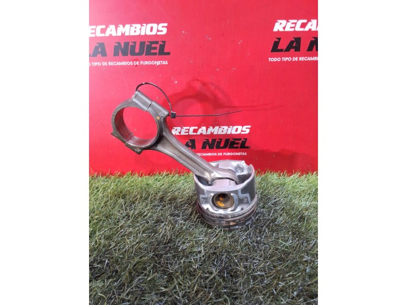 Recambio de piston para citroën jumpy iii furgoneta (v_) 1.5 bluehdi 120 referencia OEM IAM   