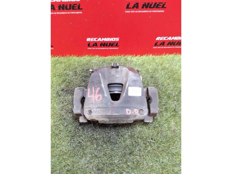 Recambio de pinza freno delantera derecha para peugeot expert furgoneta (v_) 2.0 bluehdi 120 referencia OEM IAM 9847270280 16132