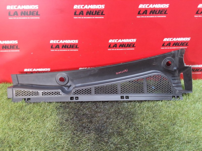Recambio de torpedo para peugeot partner furgoneta/monovolumen (k9) 1.5 bluehdi 100 referencia OEM IAM   