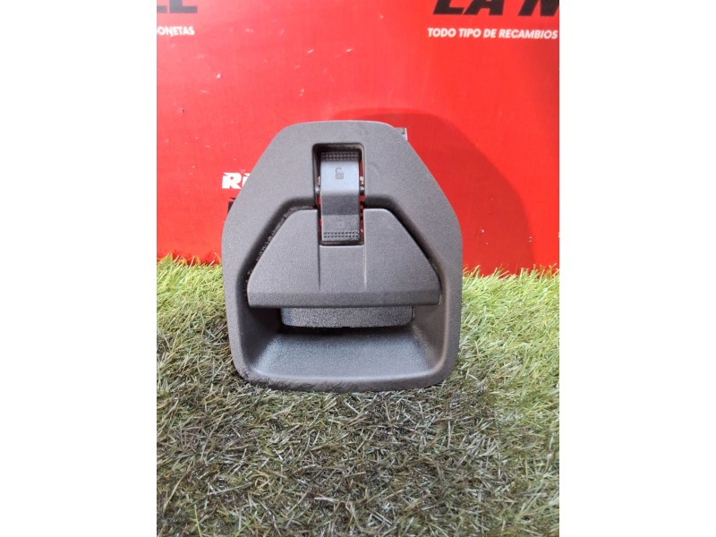 Recambio de maneta interior corredera derecha para renault express advance blue dci diesel fap referencia OEM IAM 826729936R  